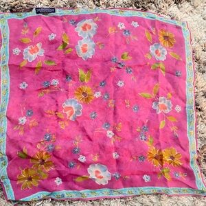 Vintage Purple Label 100% Silk Floral Detail Scarf 20”x20”